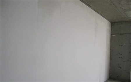 內(nèi)墻板現(xiàn)場(chǎng)安裝